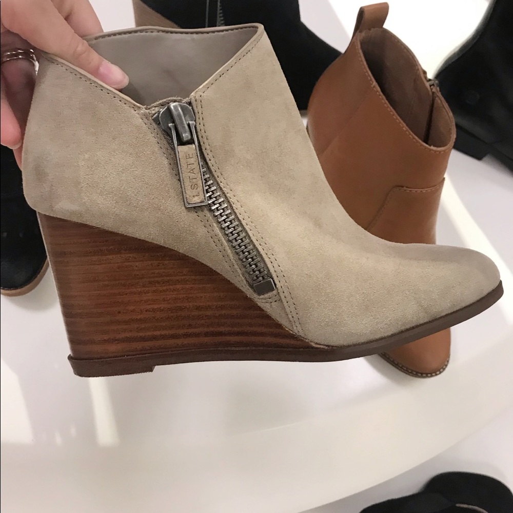 Nordstrom 1 state taupe booties - Picture 1 of 5